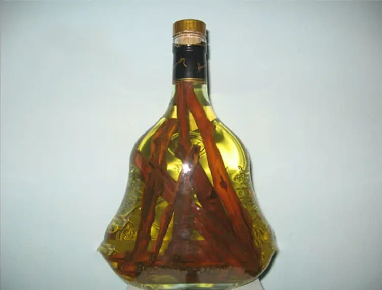 xáo tam thân ngâm rượu